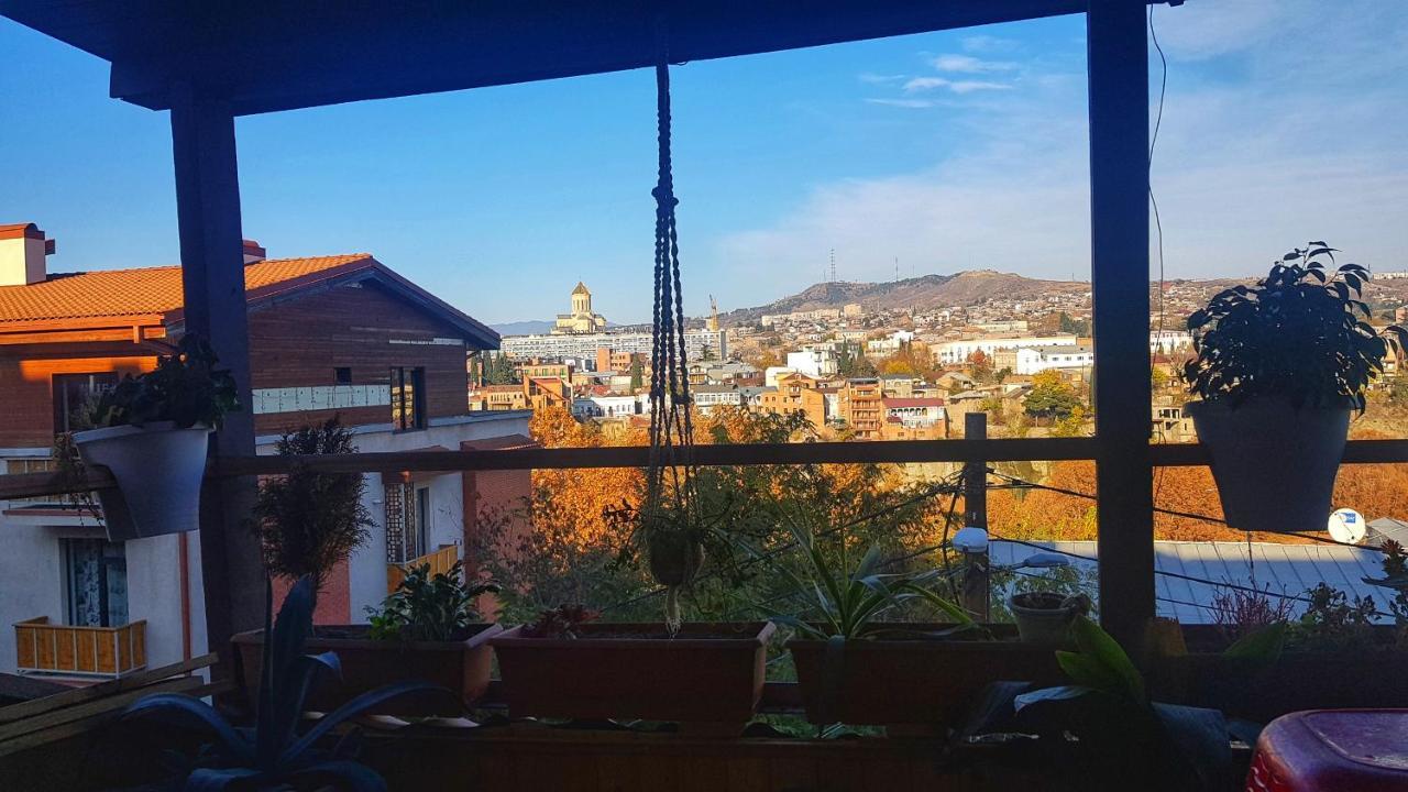 מלון Sunny Tiflis מראה חיצוני תמונה